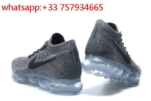 vapormax noir solde